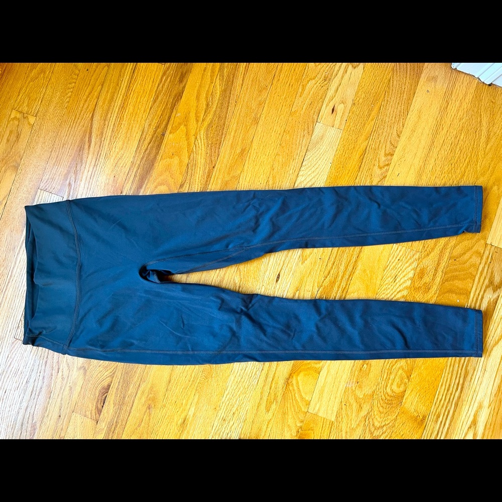 Fabletics Motion 465 Everywhere legging gray size small